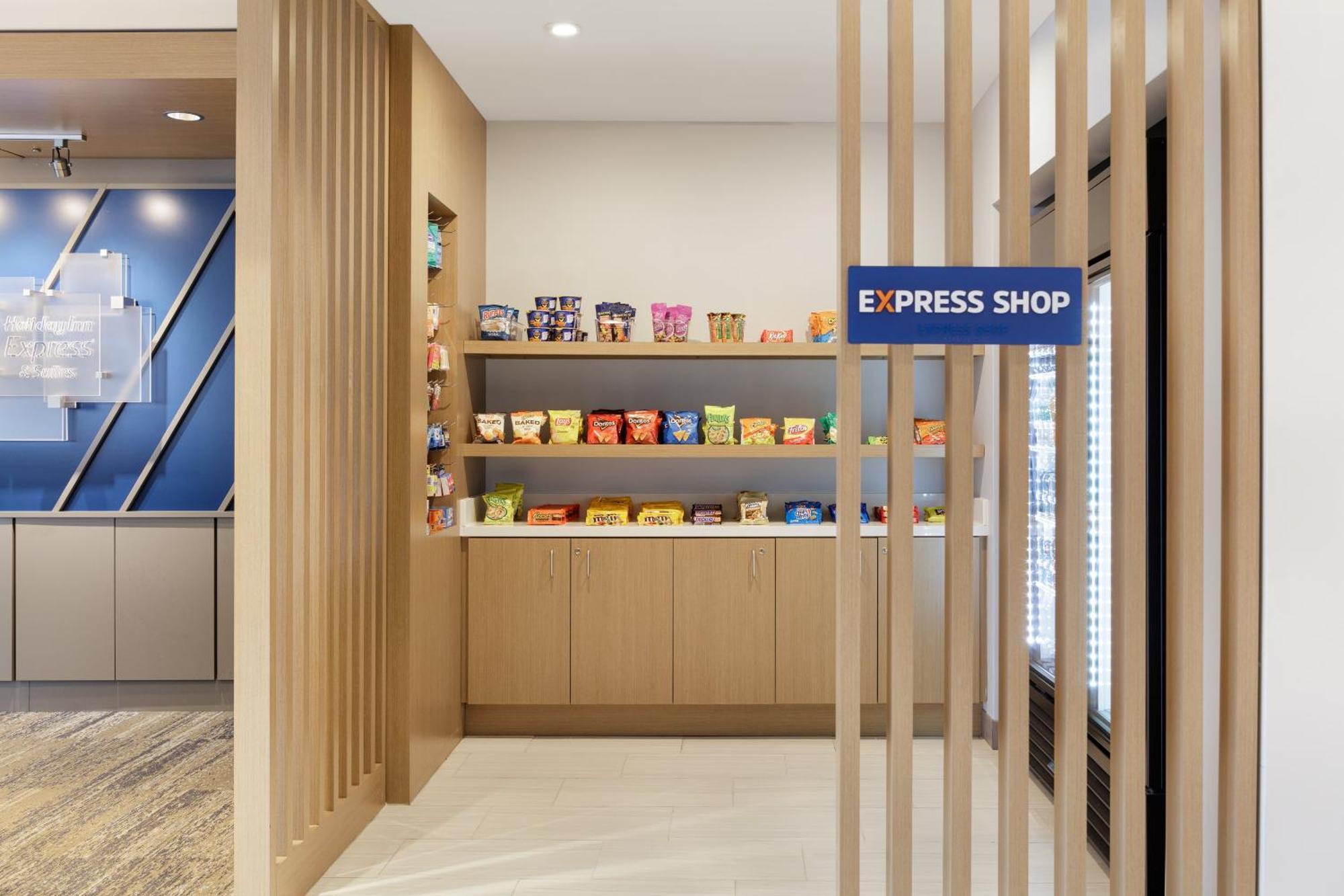 Holiday Inn Express & Suites Del Rio By Ihg Zewnętrze zdjęcie