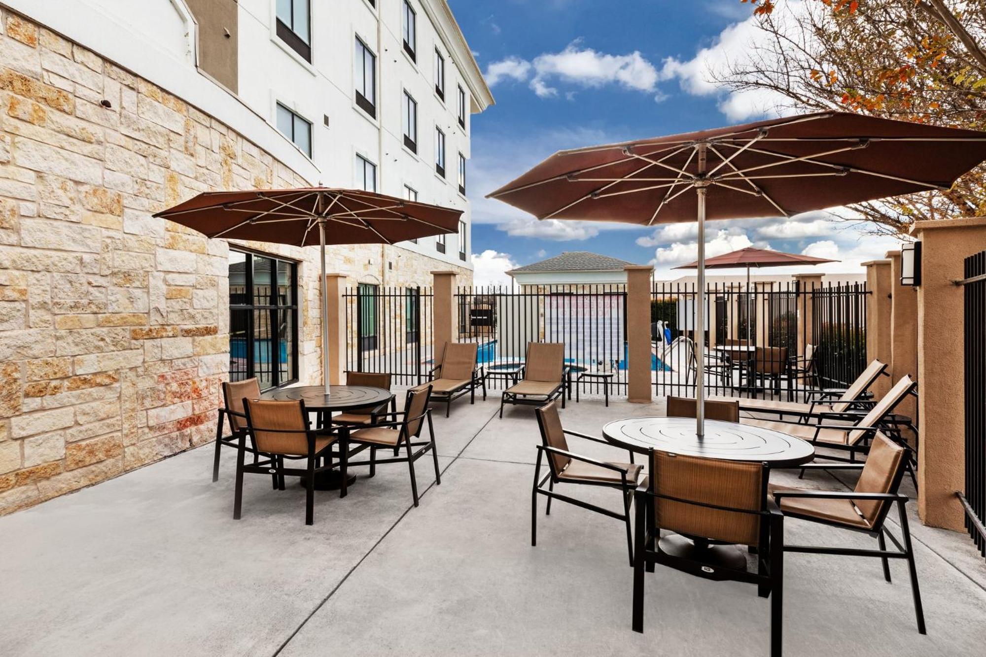 Holiday Inn Express & Suites Del Rio By Ihg Zewnętrze zdjęcie