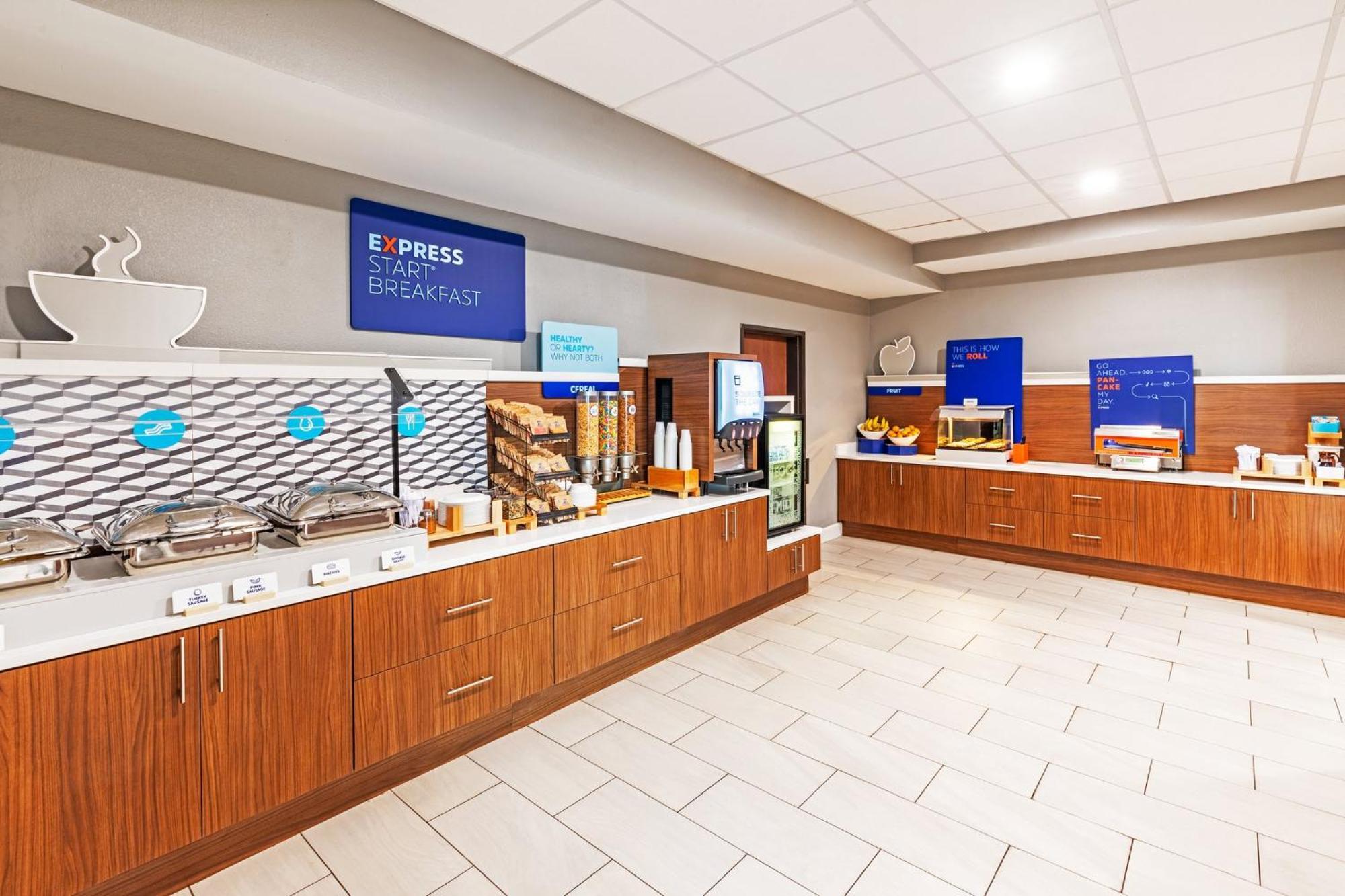 Holiday Inn Express & Suites Del Rio By Ihg Zewnętrze zdjęcie