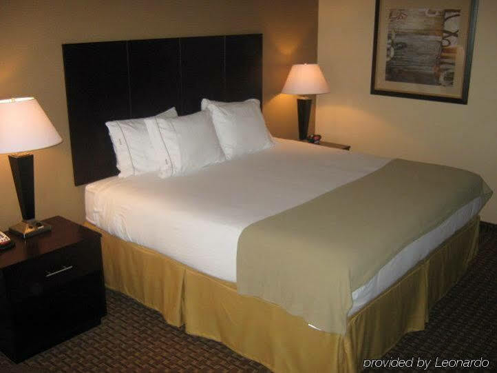 Holiday Inn Express & Suites Del Rio By Ihg Zewnętrze zdjęcie